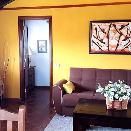 Apartman Casa La Paredita *