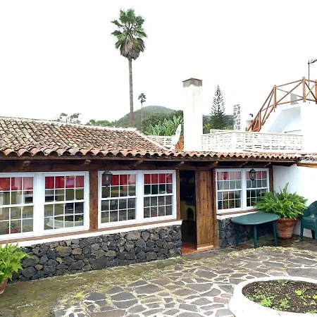 Casa La Paredita Apartment *